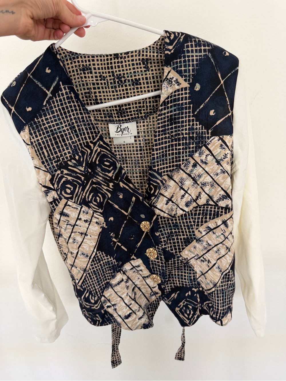 Byer California Navy and Cream Patterned Button Vest with Cream Sleeves